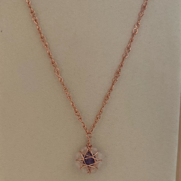 Amethyst Pink Quartz Daisy Pendant Necklace on Infinity Link Chain - Picture 4 of 4